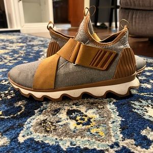 Sorel Kinetic Tennis Shoes